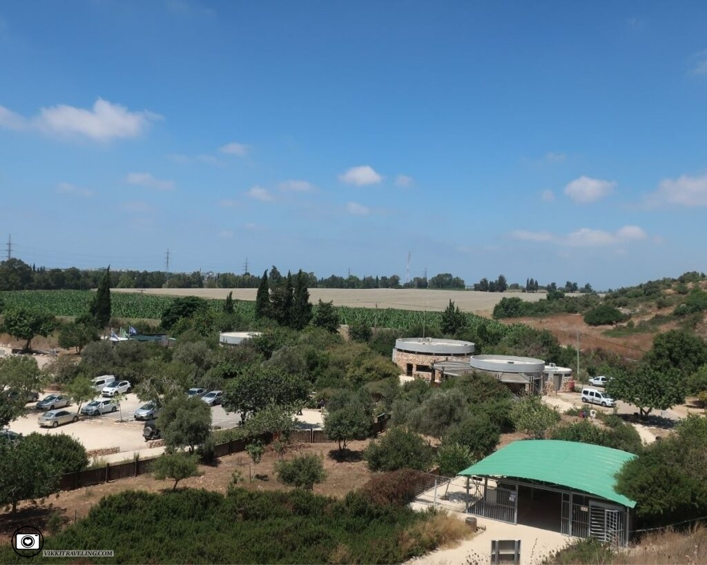 Вид с вершины горы. Заповедник Nahal Mearot в Израиле | Vikkitraveling Blog